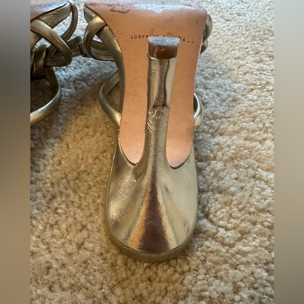 Loeffler Randall Margi Champagne Bow Heel
Size 9 - Picture 10 of 14